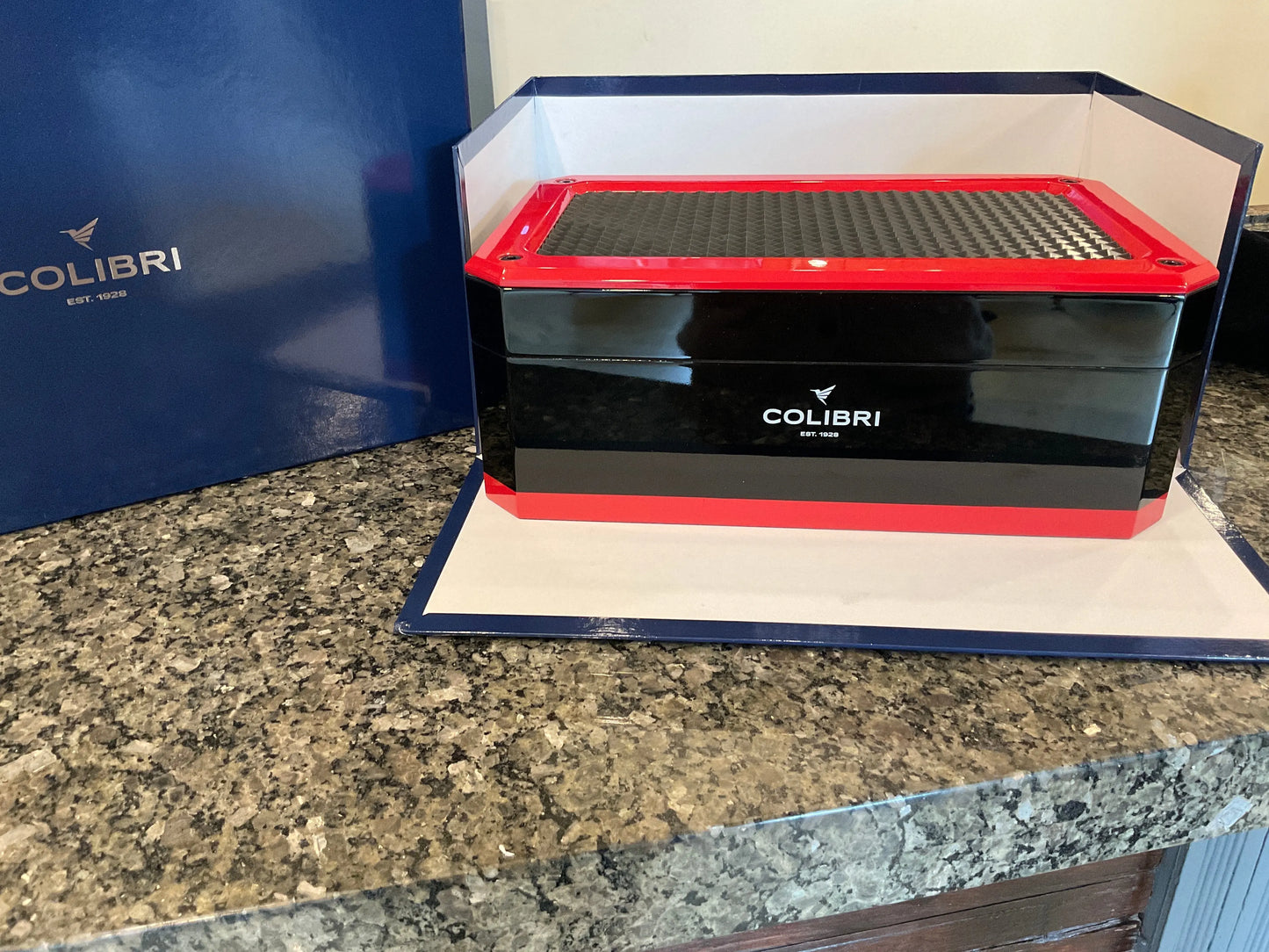 Colibri Quasar Desktop Rally Cigar Humidor Colibri