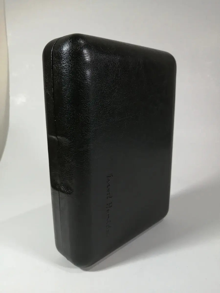 Elegance Genuine Leather Travel Humidor Case