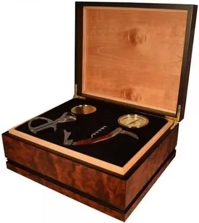 Craftsman's Bench GENTLEMAN'S 65ct Humidor GIFT SET